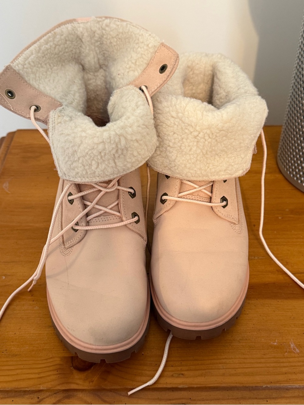 Timberland Blush Pink Sherpa-Lined Lace-Up Winter Boots